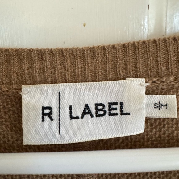 The Reset R Label tan wool cashmere dolman sleeve sweater size small/medium - Picture 2 of 10